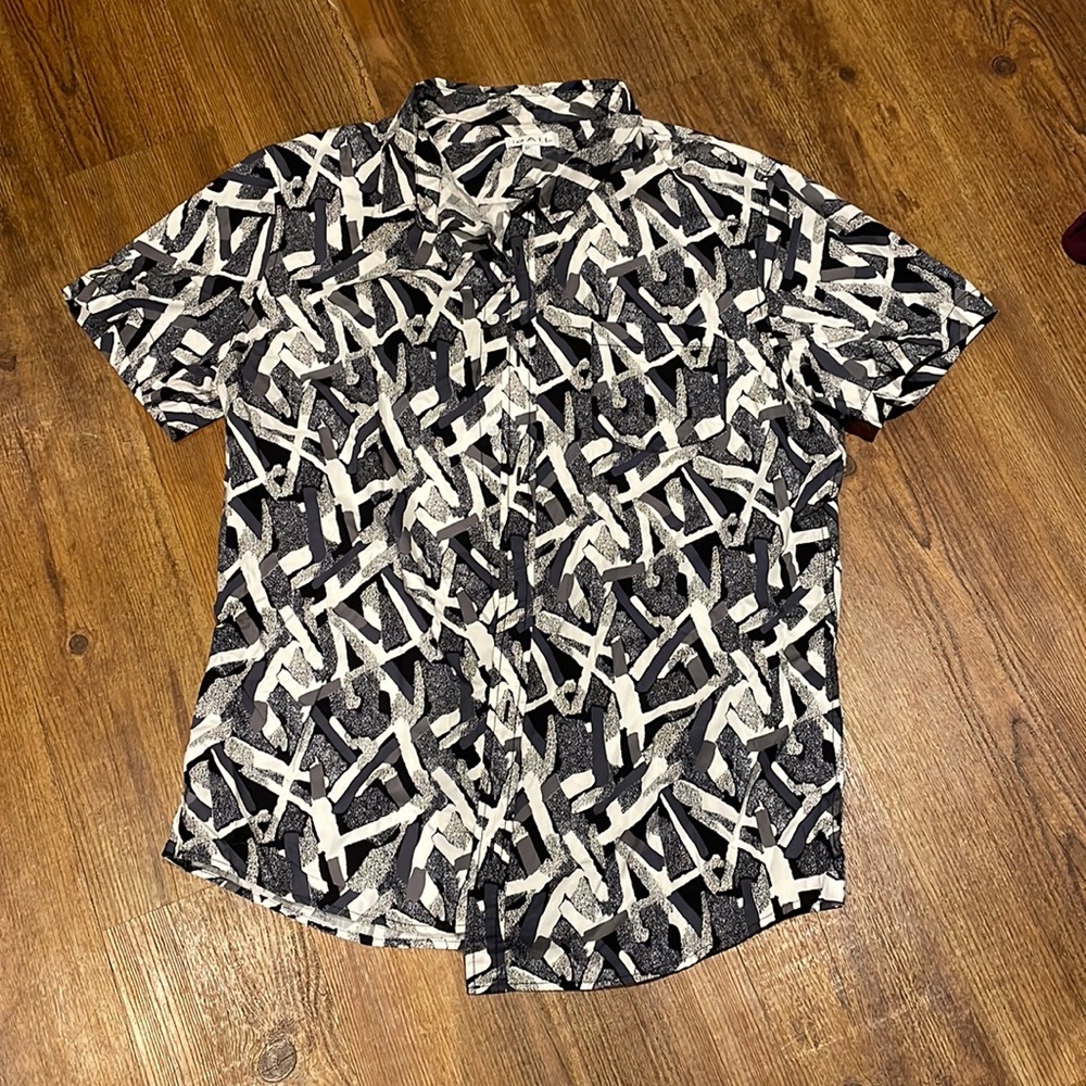 Casual short sleeve button down